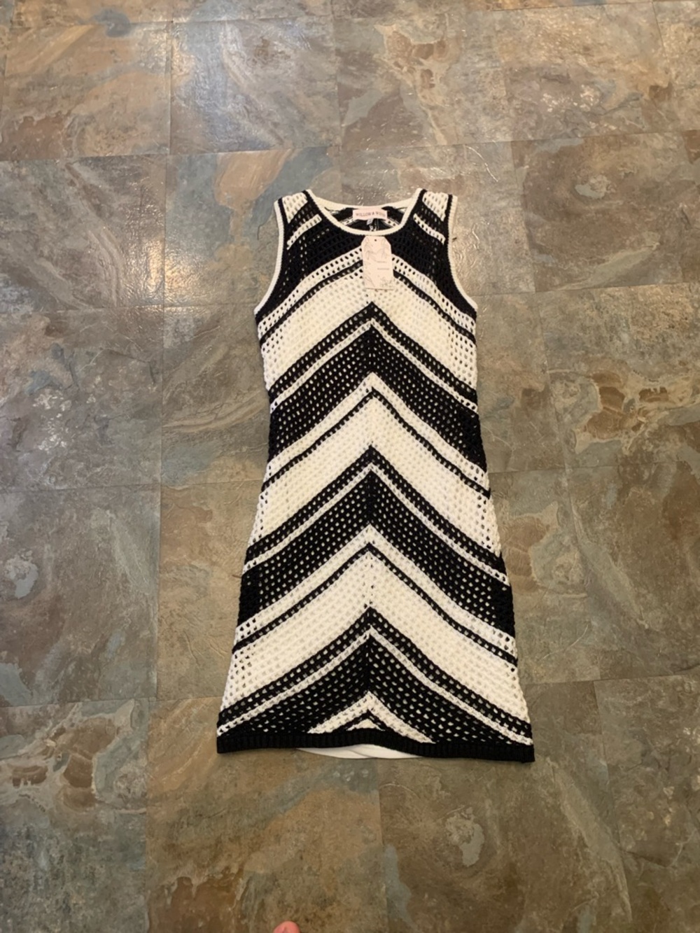 Willow & Wind knit dress, size L. NWT